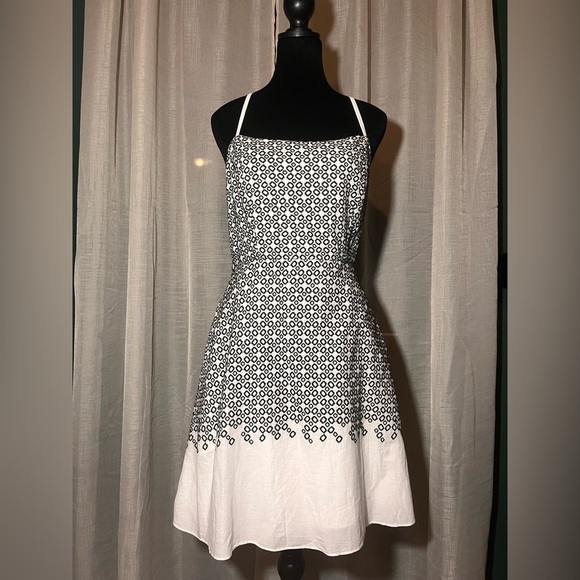 Susana Monaco Dress - Picture 4 of 9